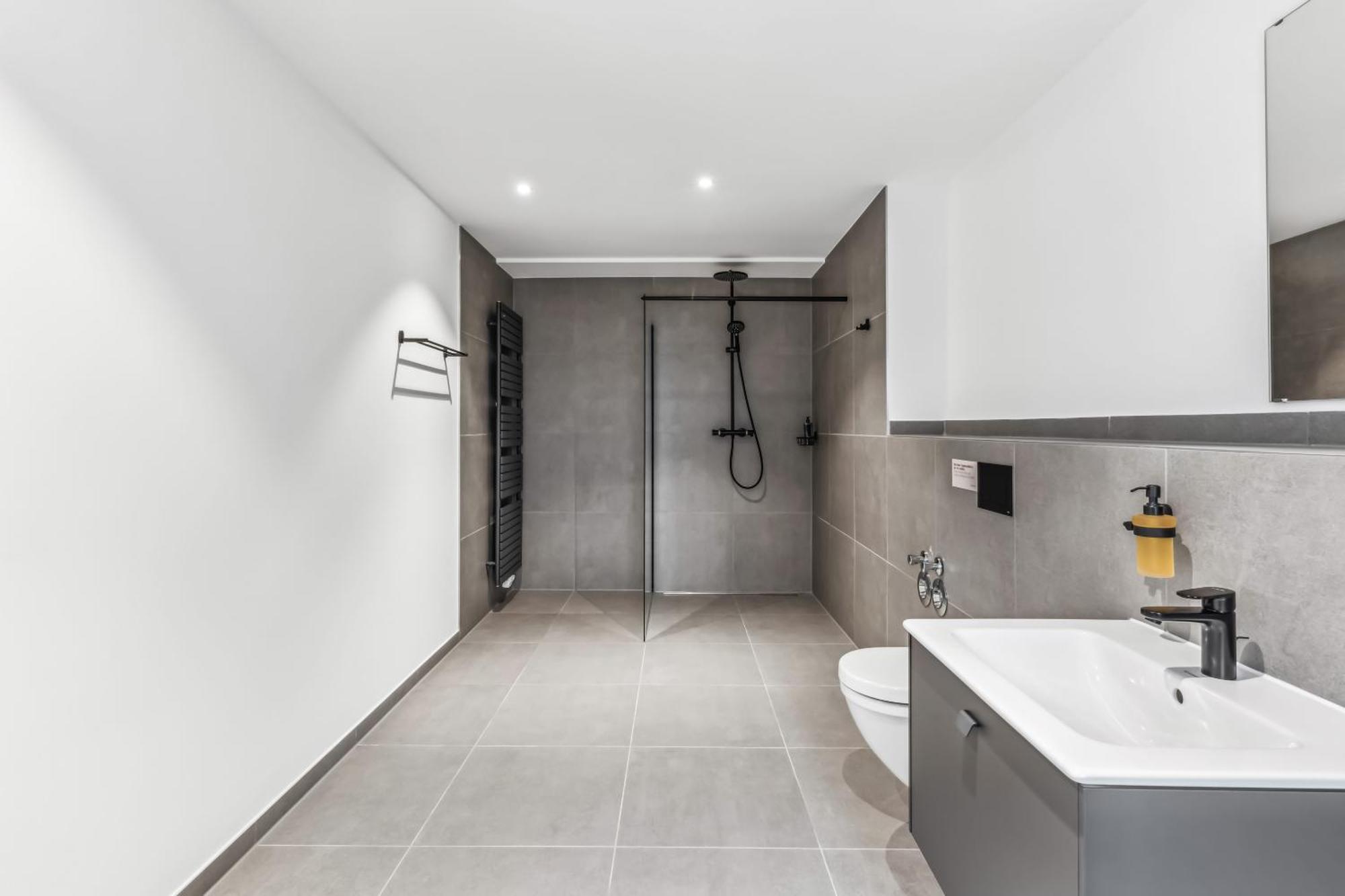 Limehome Salzgitter A.-Schweitzer-Str. Oda fotoğraf